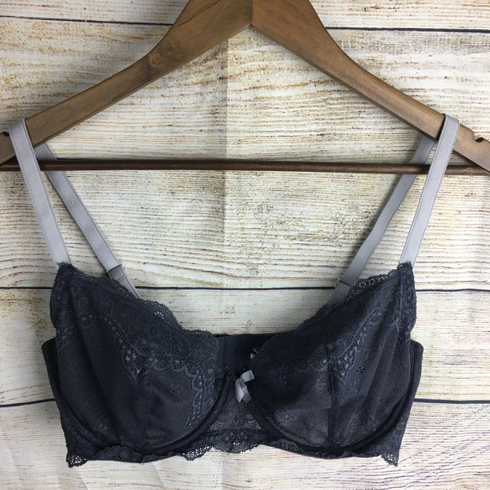 Gillian & O’Malley Underwire Gray Lace Bra 38D